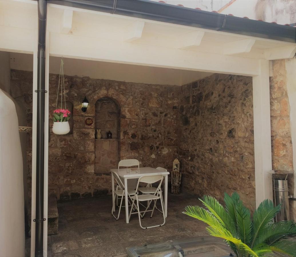 Antico Bilocale Soleto Villa ภายนอก รูปภาพ